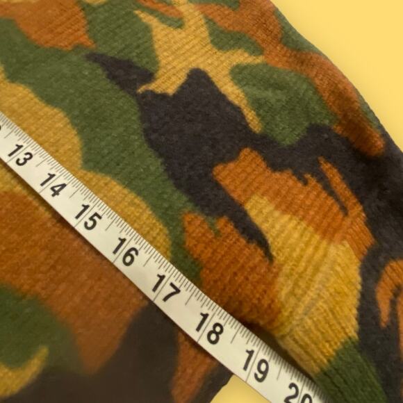 Madewell 100% Merino Wool Bunny Silhouette Camo Flare Sleeve Crewneck Sweater XS - Picture 4 of 7